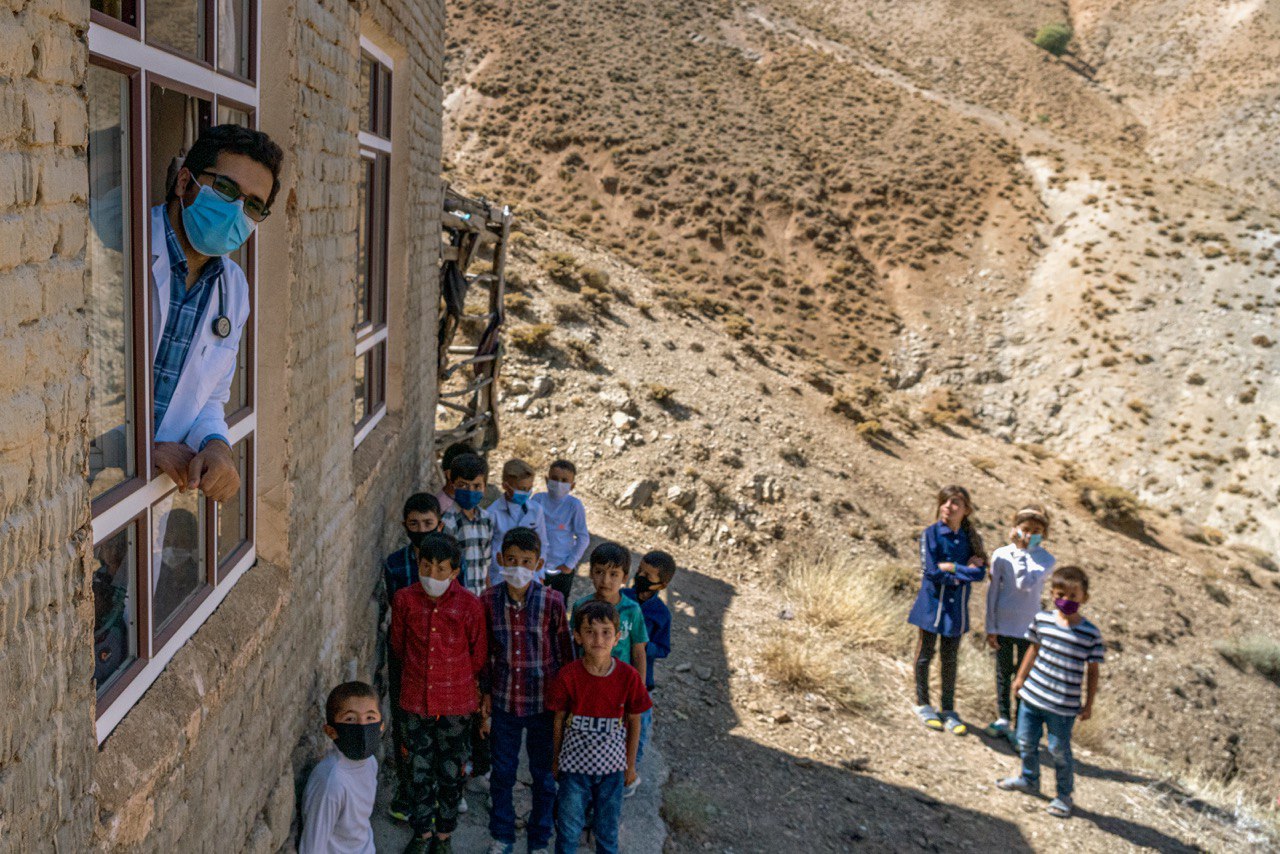 شیره نی، خانه امید